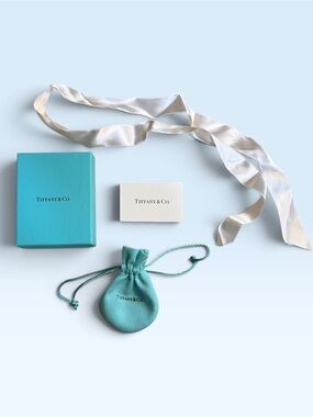 Return to Tiffany®
Tiffany Blue® Heart Tag Bead Bracelet in Silver, 4 mm